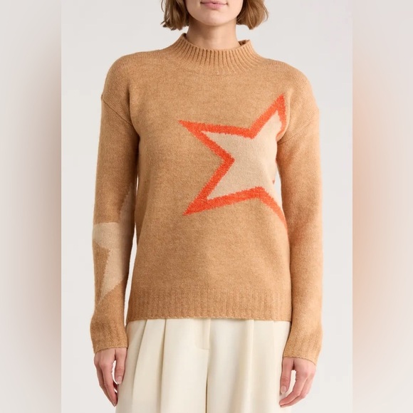 Love Token Sweaters - Love Token Star Pullover Beige Sweater Size Medium